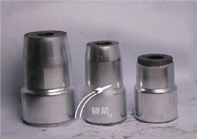 高鋁質(zhì)水口磚小.jpg 高鋁質(zhì)水口磚小.jpg