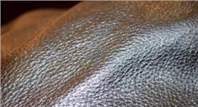 銀箭閃光鋁銀漿應(yīng)用皮革示例.jpg 銀箭閃光鋁銀漿應(yīng)用皮革示例.jpg